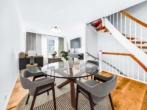 Haus2-VirtualStaging-Wohn-Essz - SYLT TRAUM! Exkl. Reihenhäuser in erstkl. Strandlage – PROVISIONSFREI & Ferienvermietung möglich.