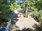 Grundstück Rückansicht Oben - Ankommen. Durchatmen | Bungalow mit 4 Zimmer u. 110qm2 Wohnfläche | Naturparadies mitten in Hamburg.