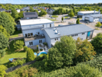 Außenansicht - STANDORT MIT WOW-EFFEKT: Repräsentative Halle, Showroom und exkl. Wohnhaus auf 1.565 m² Grundst.