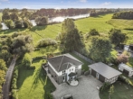 In direkter Wasserlage an der - Ihr neues Zuhause direkt am Wasser – Repräsentativ, ruhig, geräumig, modern und Exklusiv! Ein JUWEL.