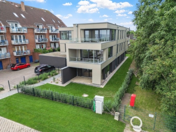 Majestätischer Ostseeblick – Exkl. 3-Zimmerwhg. in 1. Reihe mit zwei Balkonen am Schönberger Strand, 24217 Schönberg, Etagenwohnung