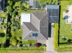 Grundstück - Modern-Innovativ–Stilvoll. Gepflegter Bungalow mit großem Wintergarten. Ein Zuhause zum Wohlfühlen.